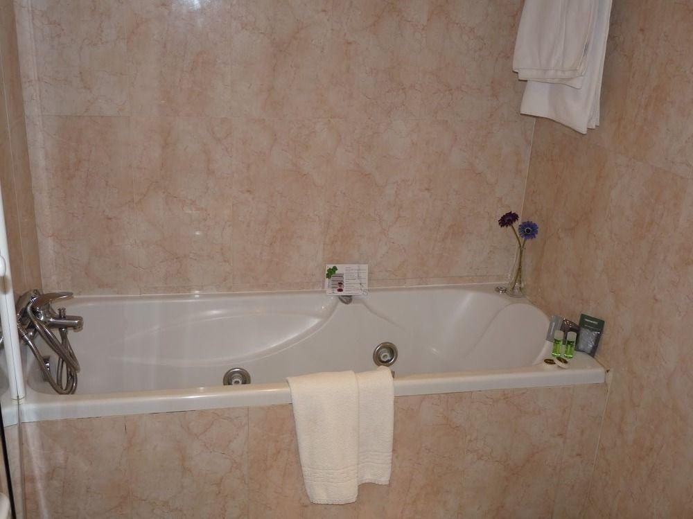 Hotel Jardin De Aranjuez Eksteriør bilde