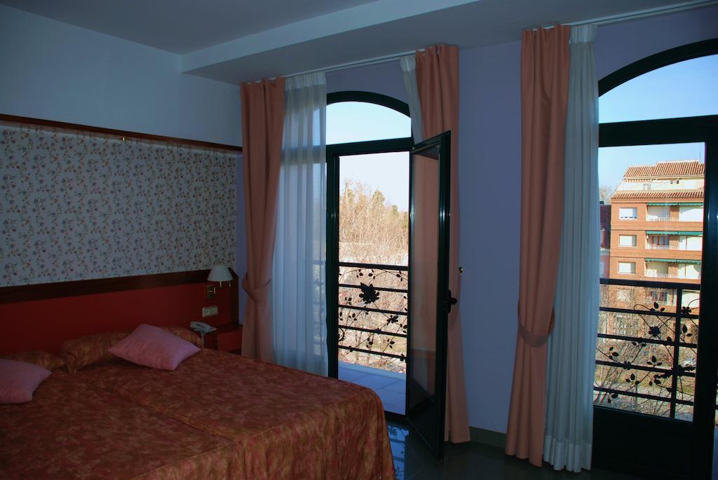 Hotel Jardin De Aranjuez Eksteriør bilde