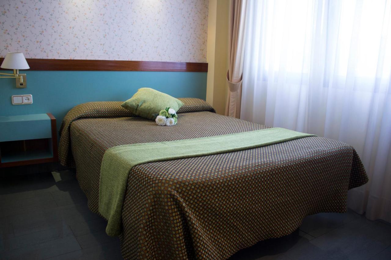 Hotel Jardin De Aranjuez Eksteriør bilde